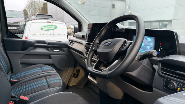 Ford Transit Custom E-320 L1 Rwd 160kW 65kWh H1 Van Sport Auto